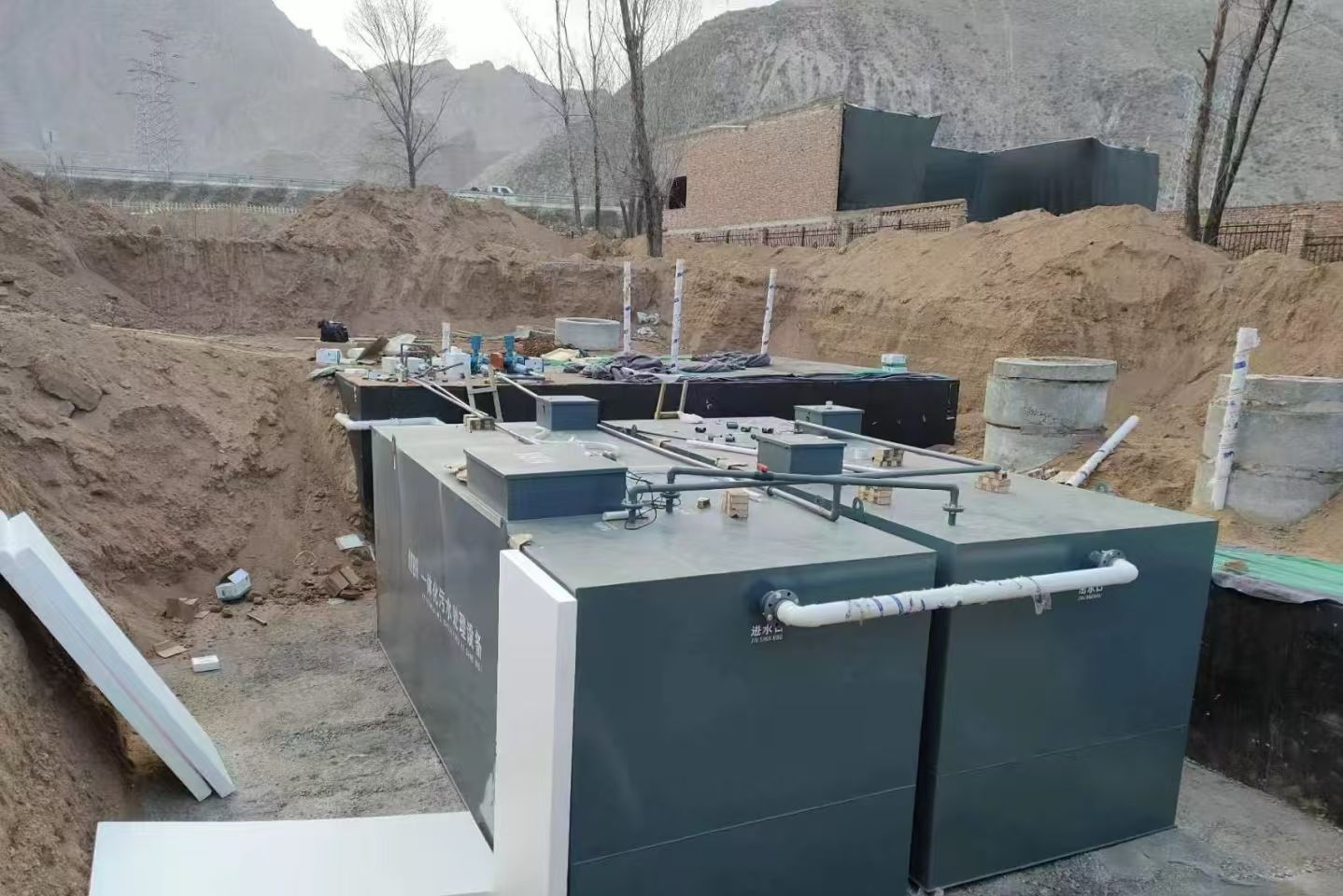 凤凰镇一体化污水处理设备